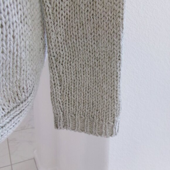 Alya Pale Green Longer Length Pullover Sweater S Small Button Detail on Sides - Picture 7 of 13